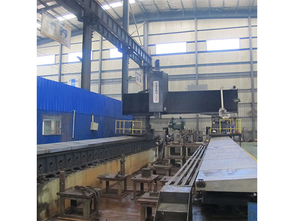 12米數控動柱定梁龍門鏜銑床（chuáng）